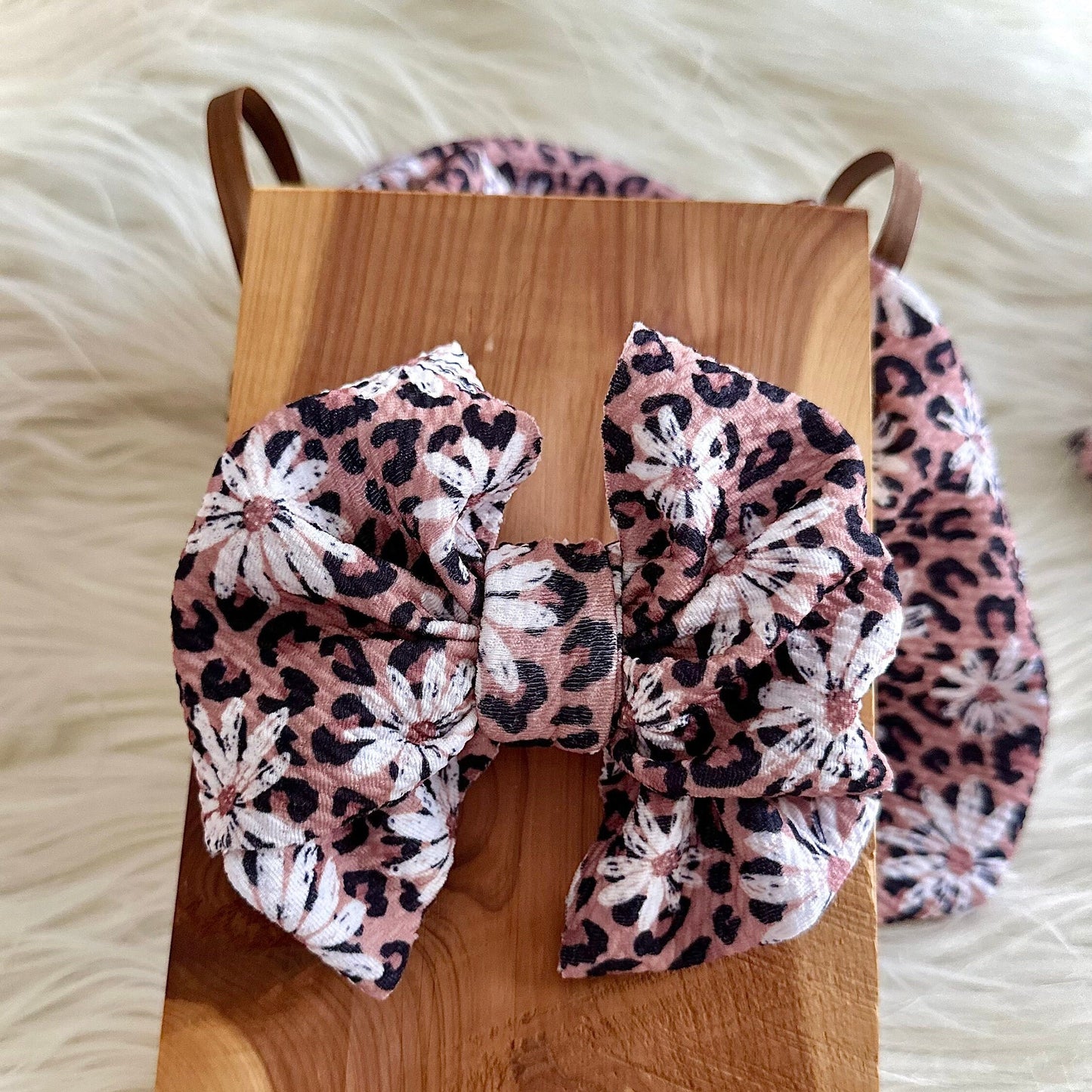 Daisy Leopard Nylon